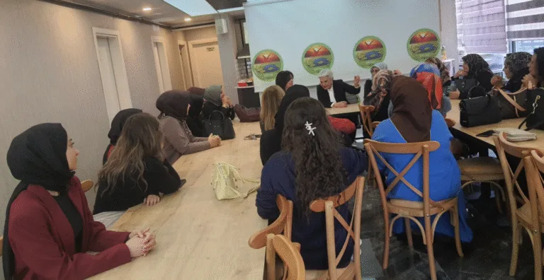 Derneğimizde hanımlara özel sağlık bilgilendirme oturumu gerçekleştirildi.